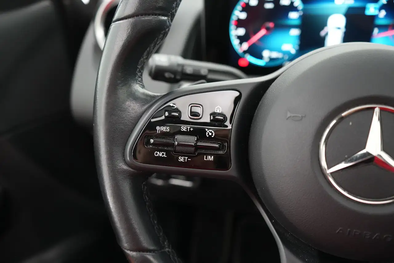 Mercedes-Benz GLB AUT Business Solution LEDER/STOF LED GPS PDC CAM P, миниатюра 25