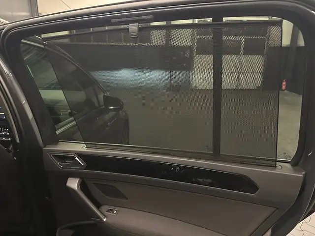 Volkswagen Touran view 24