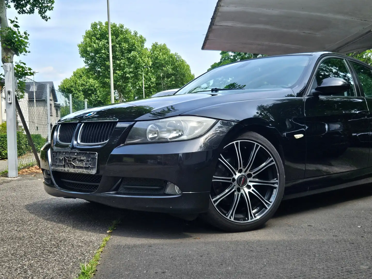 BMW 318 318i Limousine 8xReifen Tüv 11/2026 Klima Schwarz - 2