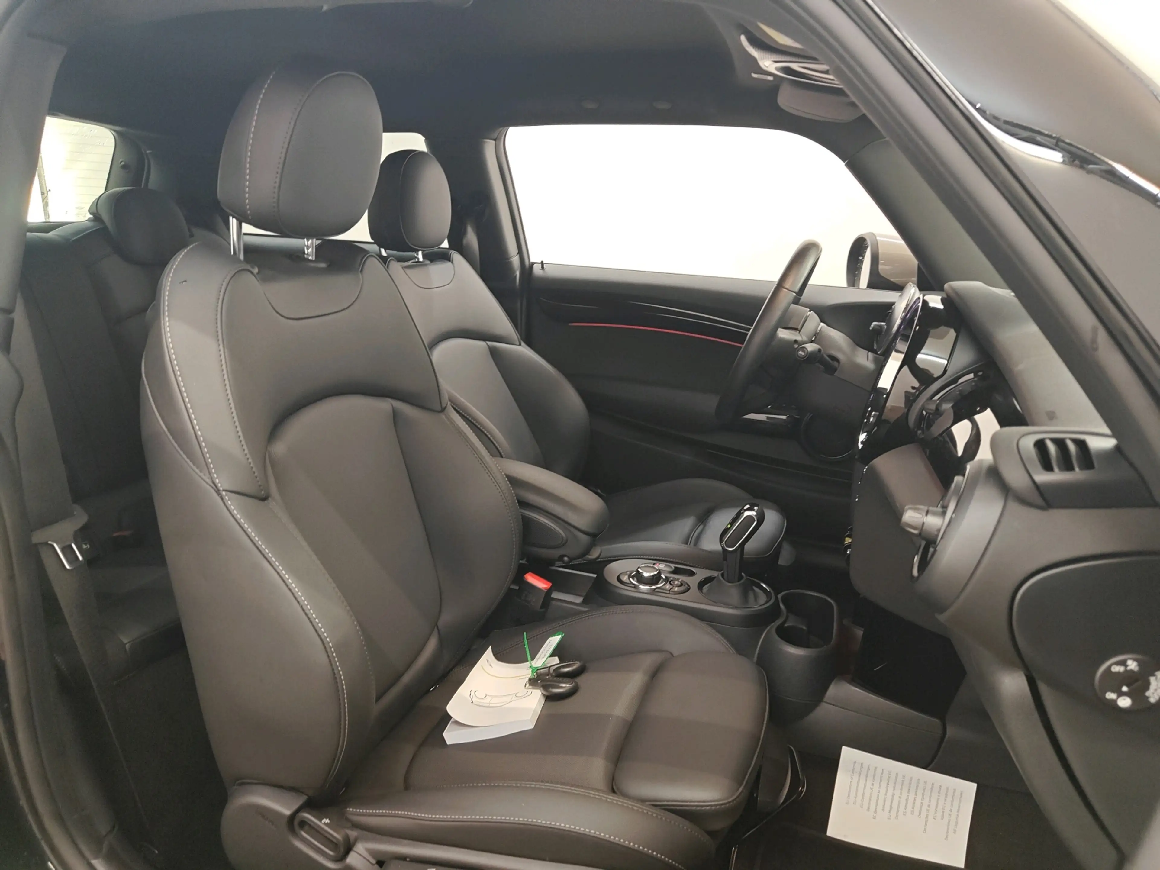 MINI Cooper E Electric 33 kWh 184pk Yours | SOH 98% | Leder | Ca — photo 7