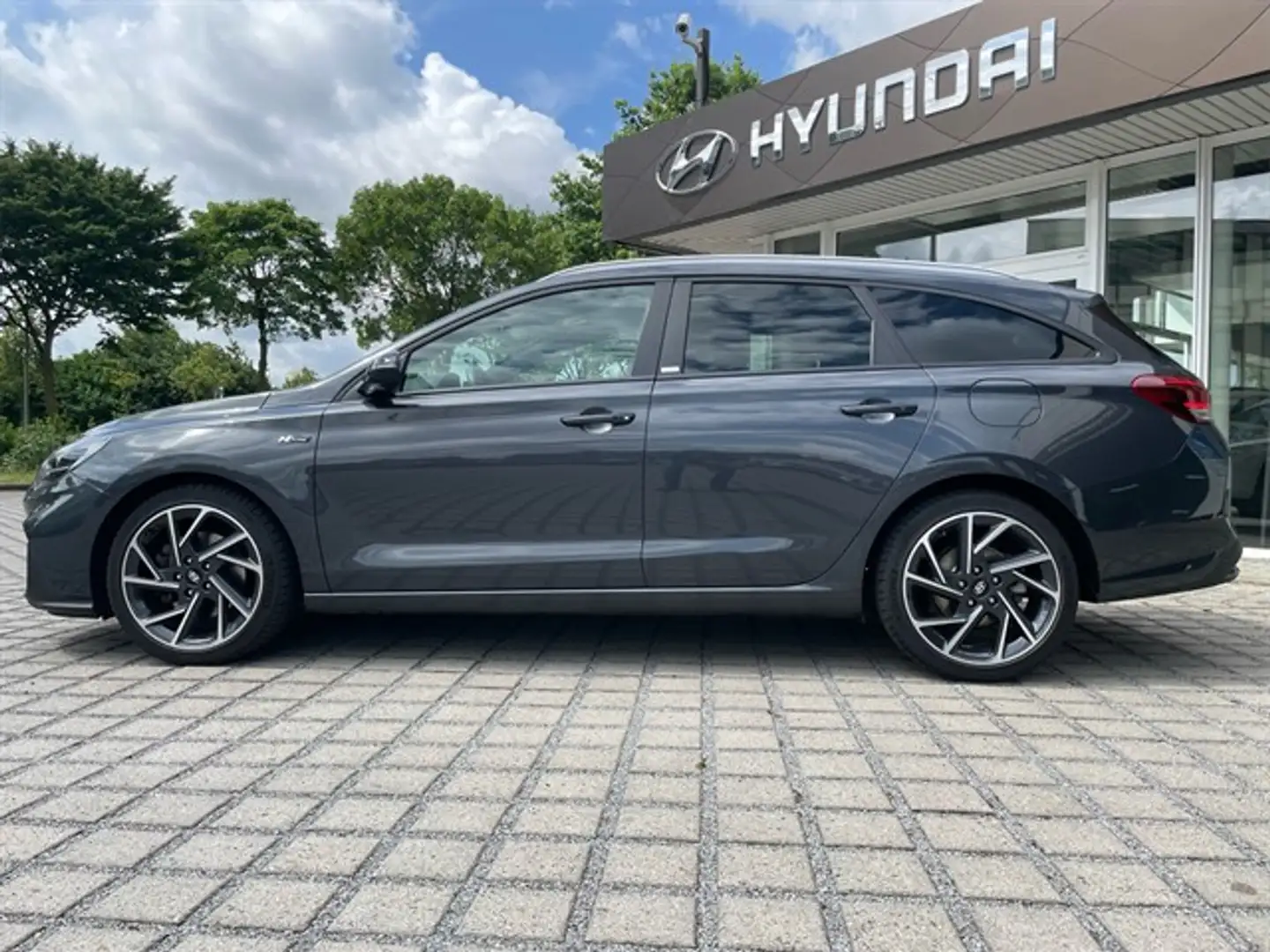 Hyundai i30 N-Line Grau - 2