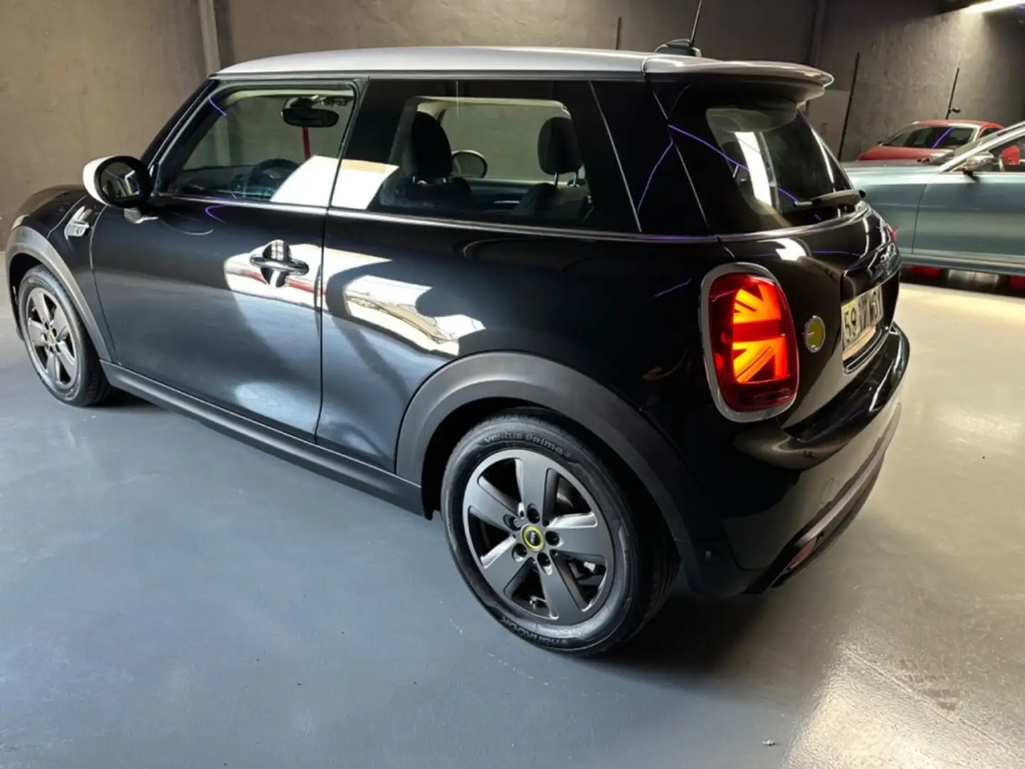 MINI Cooper SE Classic - 2