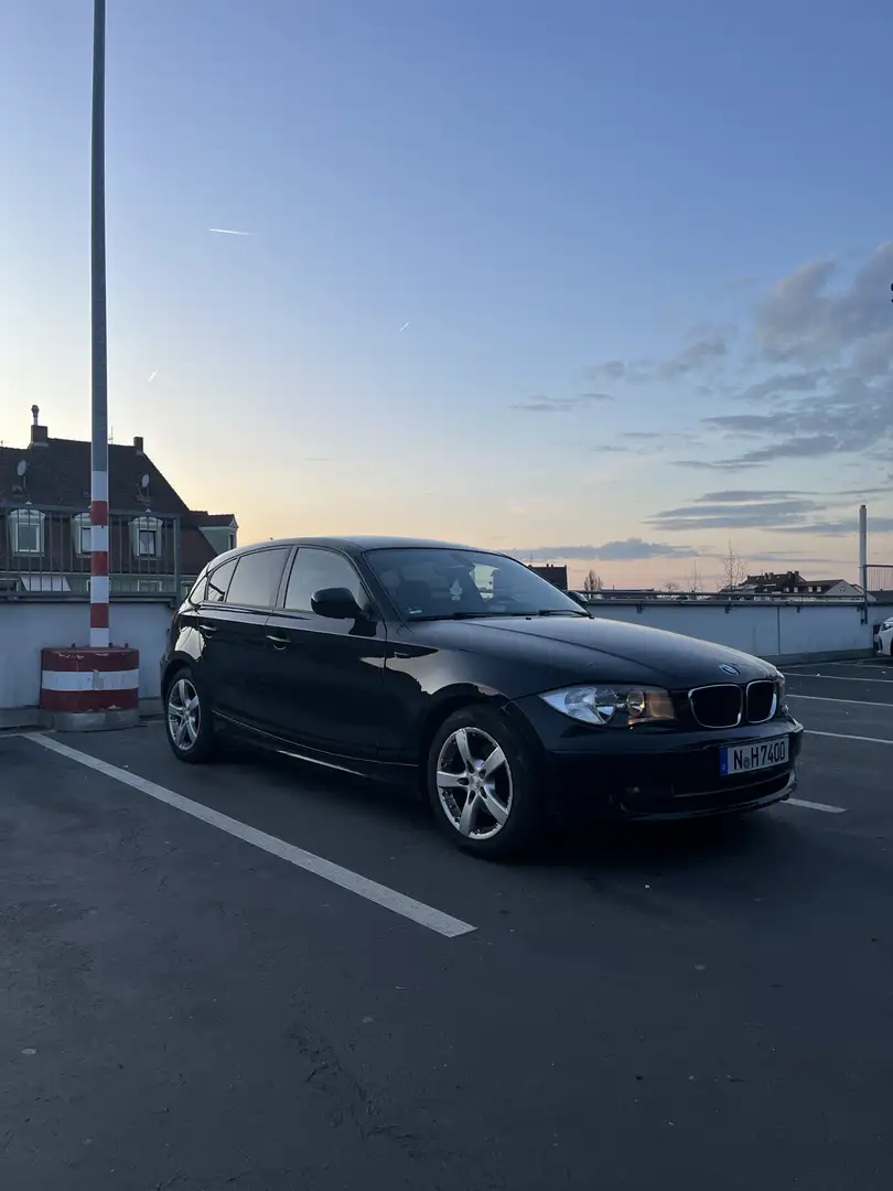 BMW 118 118d DPF Edition Sport - 1
