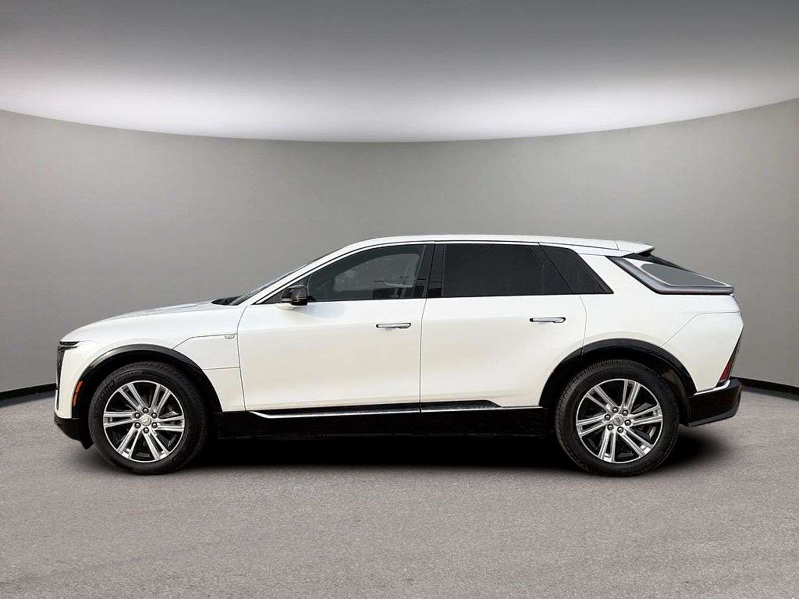 2024 Cadillac Lyriq