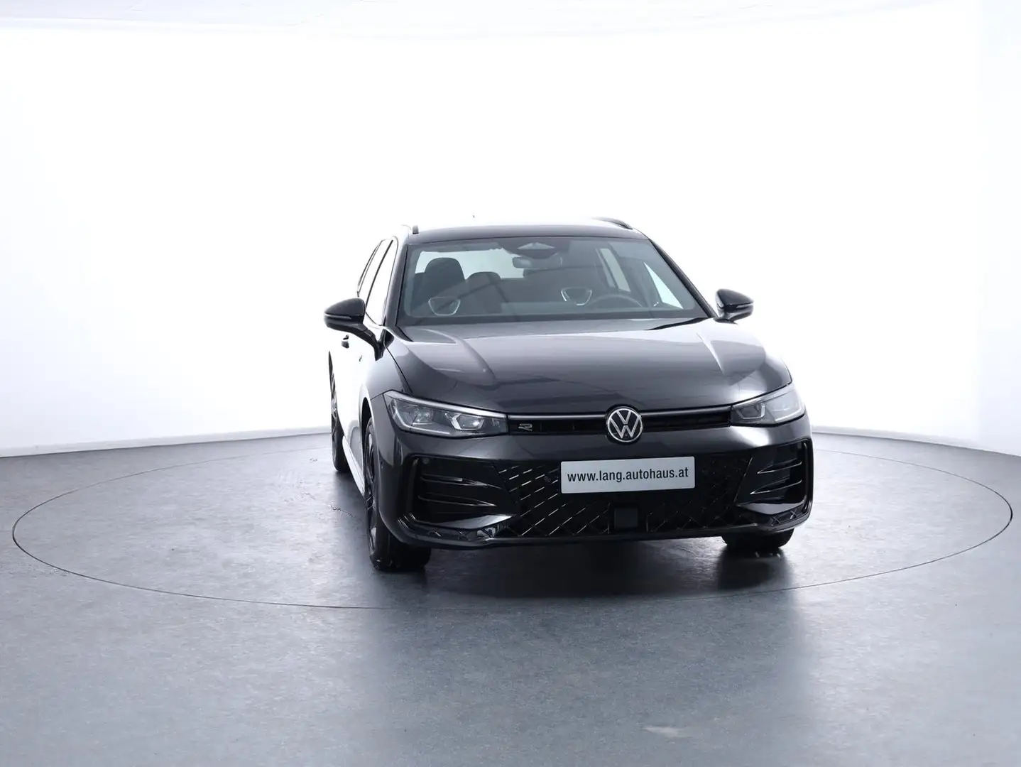 Volkswagen Passat Variant R-Line TDI DSG Schwarz - 2