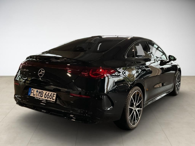 Mercedes-Benz CLA 250 + AMG-Line incl. AMG Winterradsatz ACC LM — photo 4