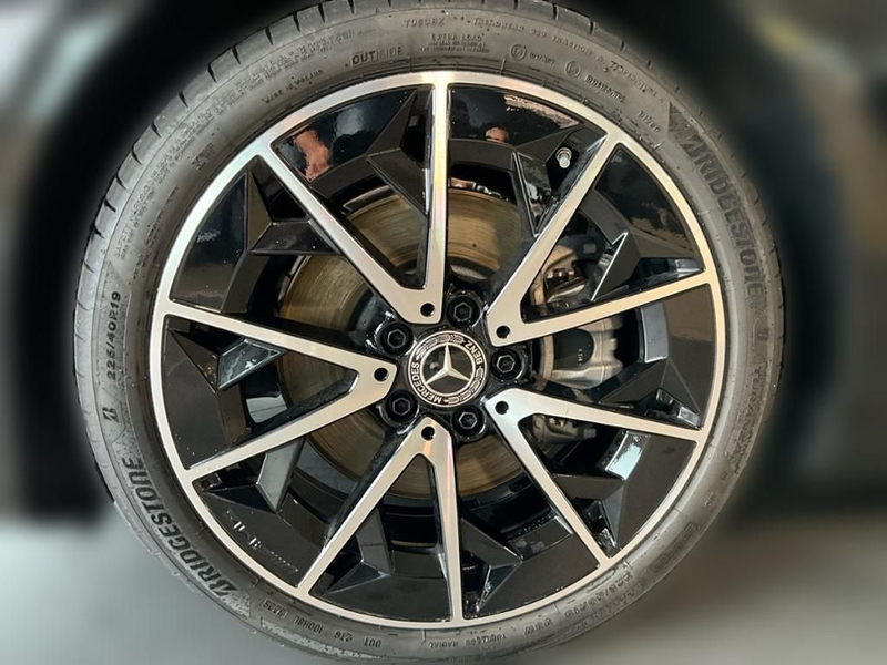 Mercedes-Benz CLA 250 + AMG-Line incl. AMG Winterradsatz ACC LM — photo 11