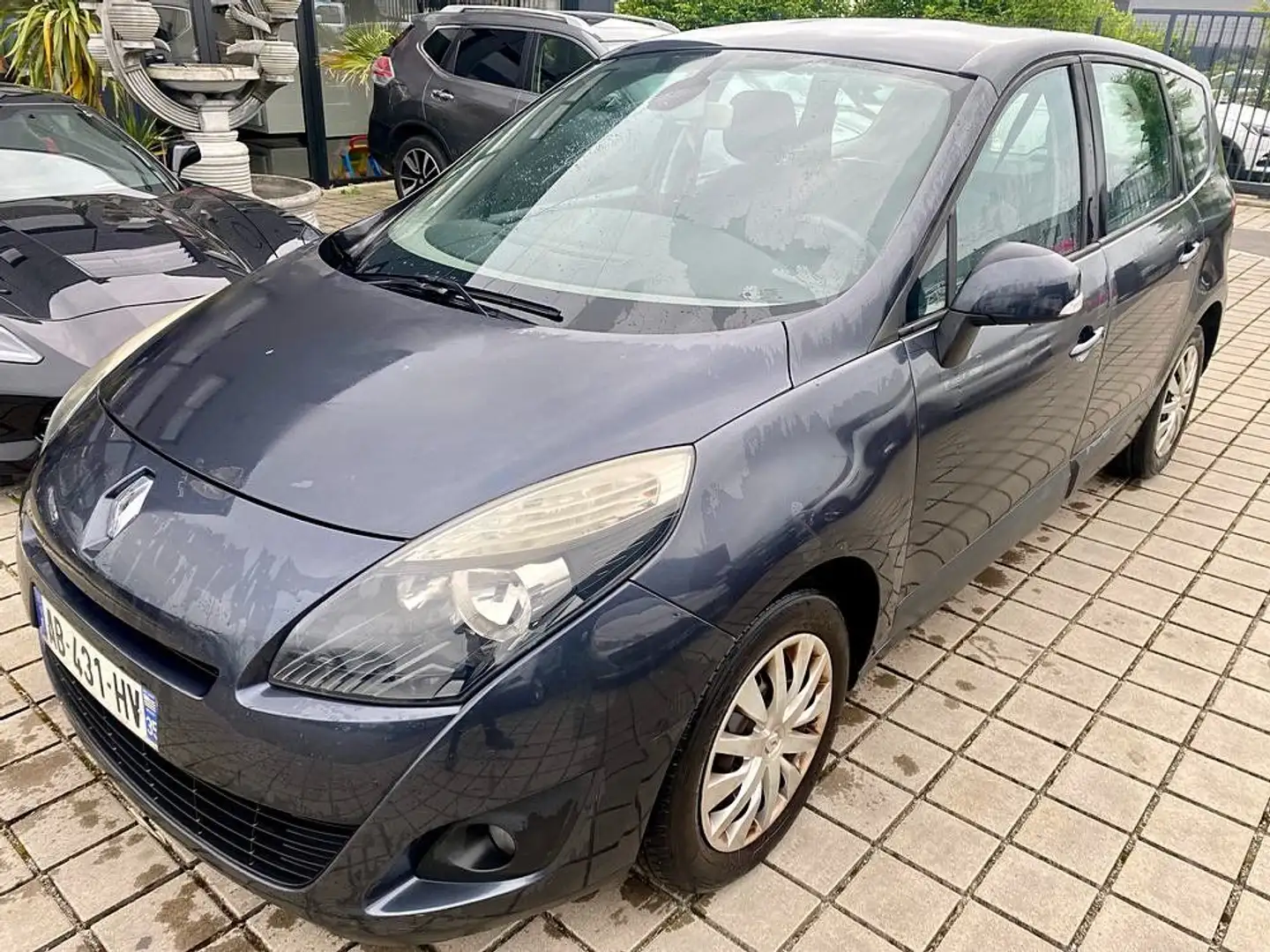 Renault Megane SCENIC 1.5 DCI 105 AUTENTIQUE 7 PLACES Grigio - 2