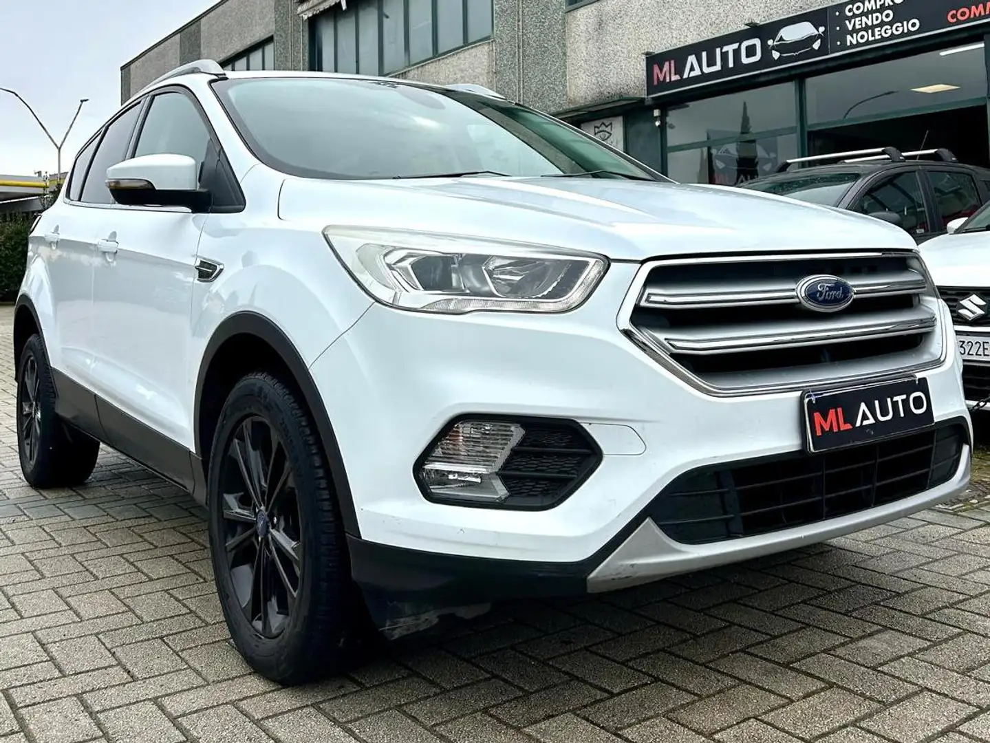 Ford Kuga Kuga II 2017 1.5 TDCI ST-Line s&s 2WD Weiß - 2