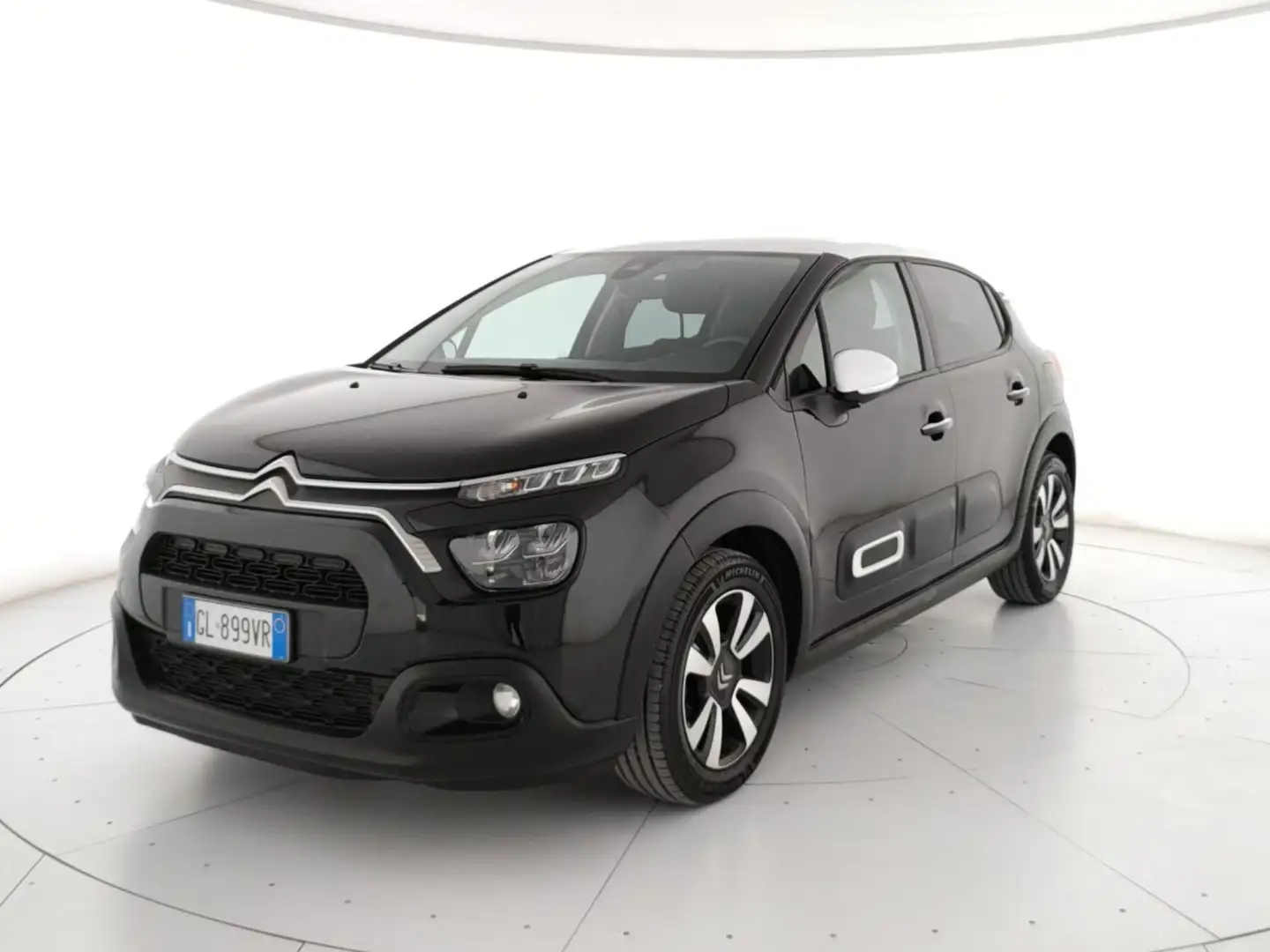 Citroen C3 1.2 puretech Shine s&s 83cv Argento - 1