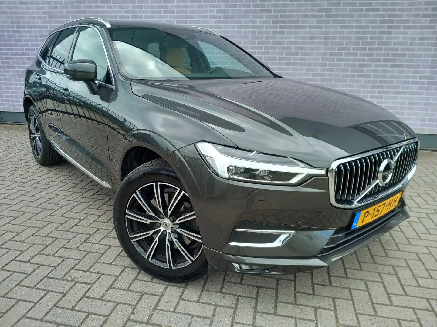 Volvo XC60 T5 250 pk AWD Inscription Aut | Trekhaak 2400 kg | Vert - 2