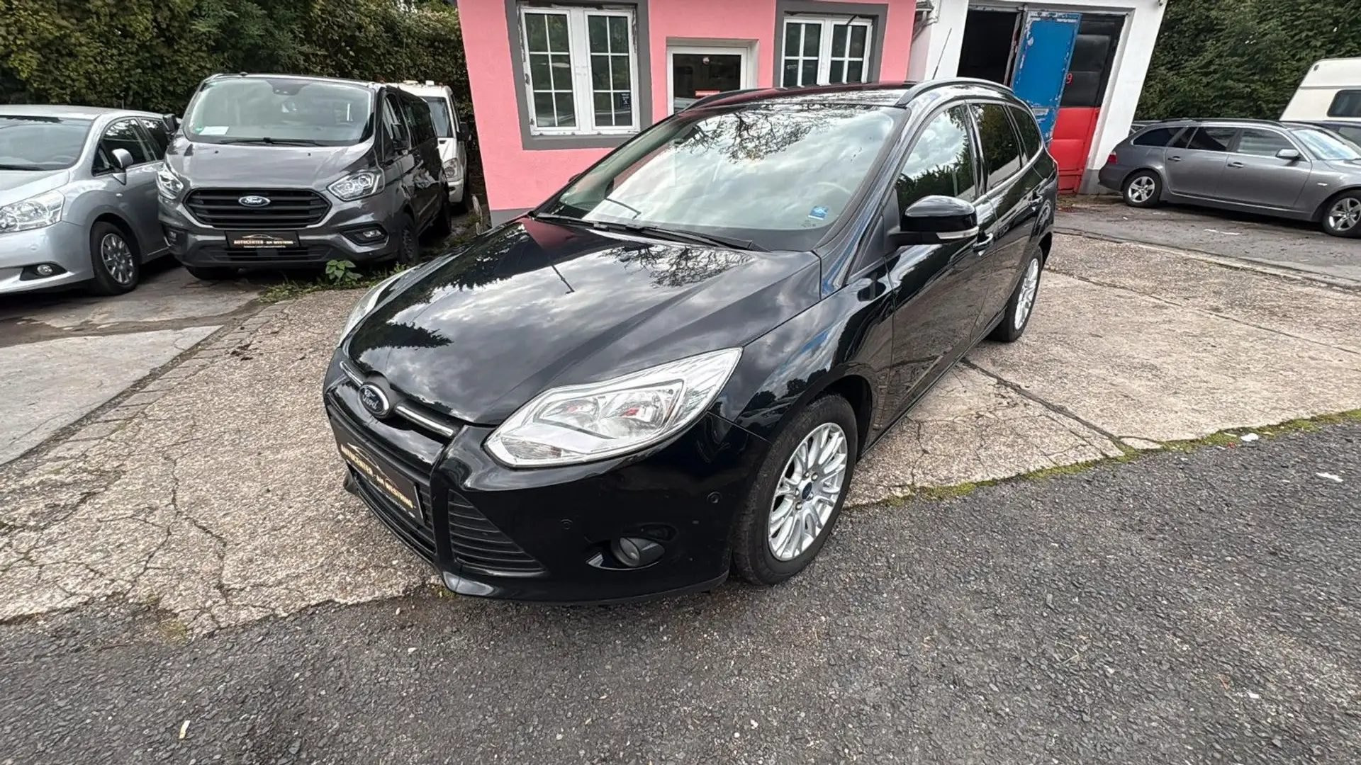 Ford Focus Turnier Sync Edition Schwarz - 1