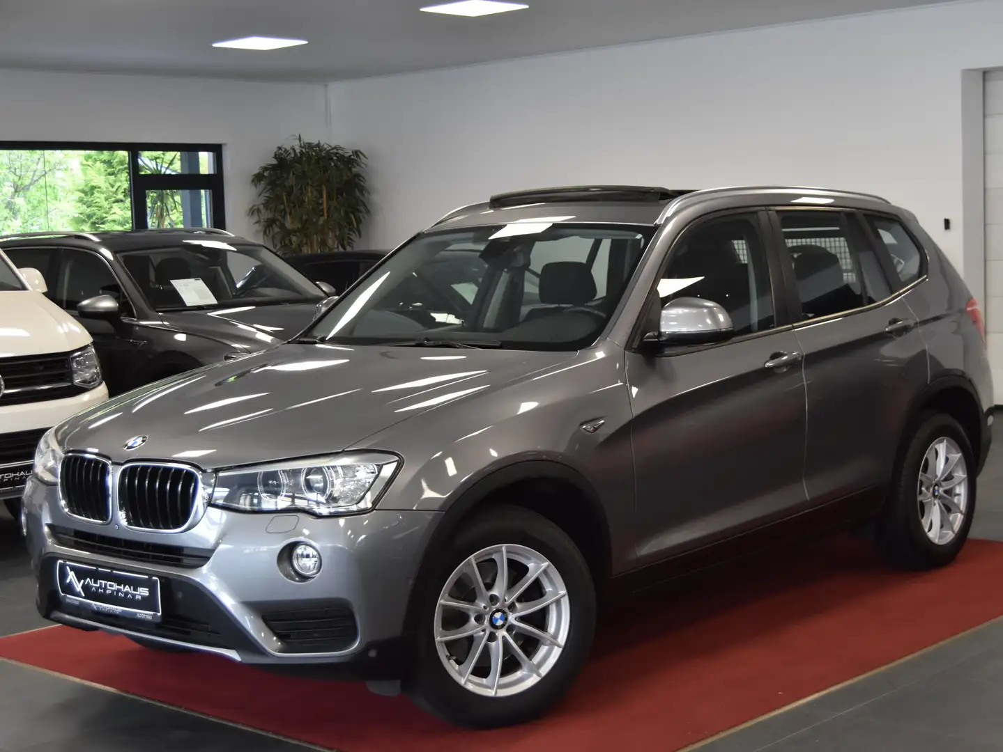 BMW X3 xDrive 20 d~360°~KAMERA~XENON~AHK~PANO~STANDH. - 1