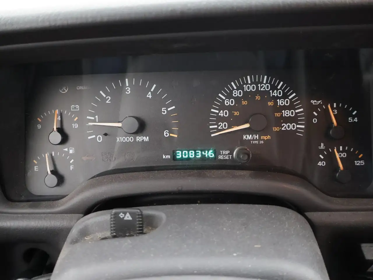 Jeep Cherokee 4.0i LPG-G3 4X4 AUT. LIMITED + LEDER | 3250 KG TRE, foto 9