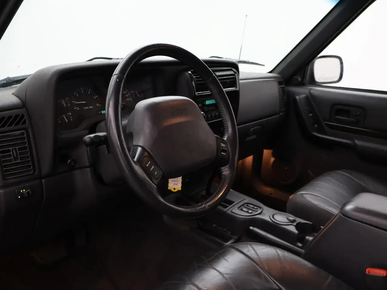 Jeep Cherokee 4.0i LPG-G3 4X4 AUT. LIMITED + LEDER | 3250 KG TRE, foto 6