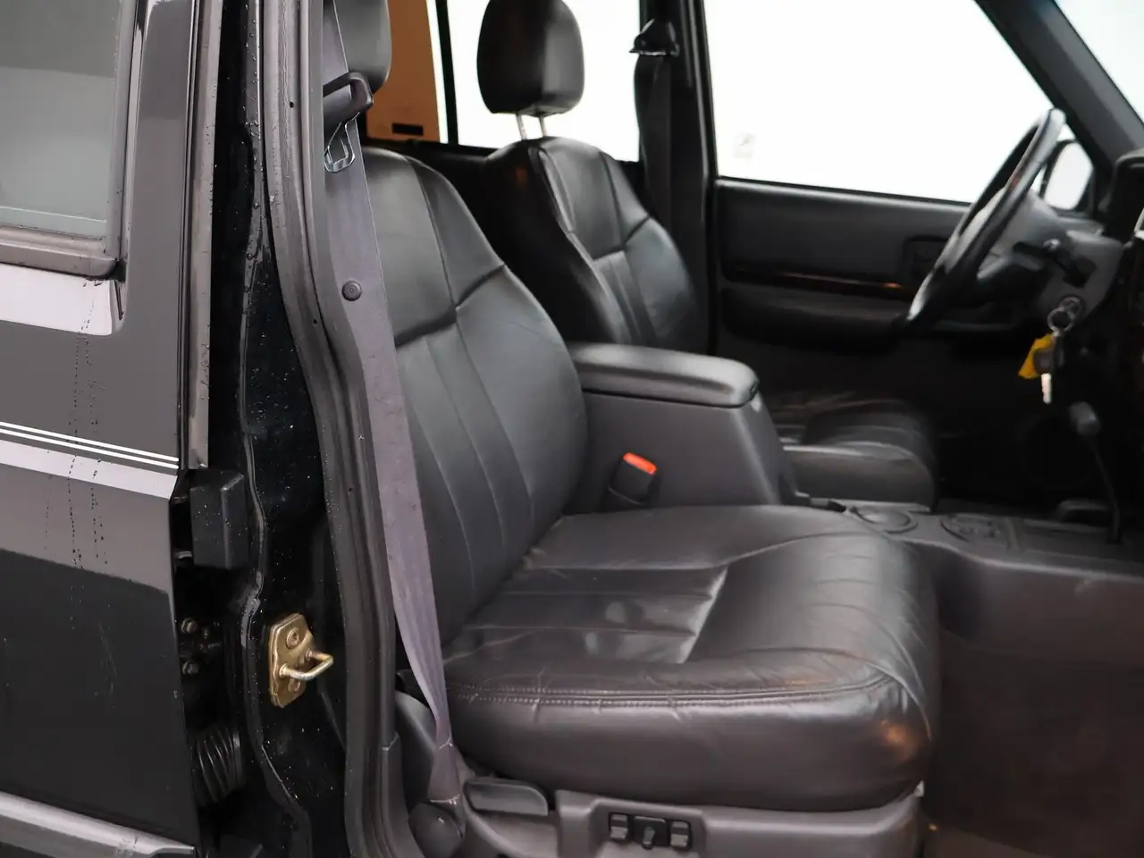 Jeep Cherokee 4.0i LPG-G3 4X4 AUT. LIMITED + LEDER | 3250 KG TRE, foto 4
