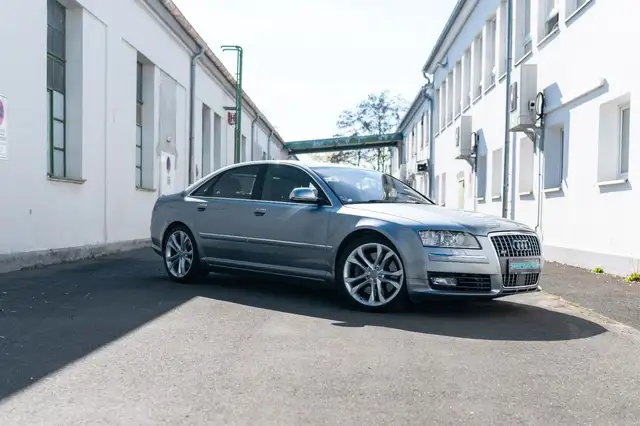 Audi S8 5.2 V10 *Carbon / B&O /Facelift / MwSt.*