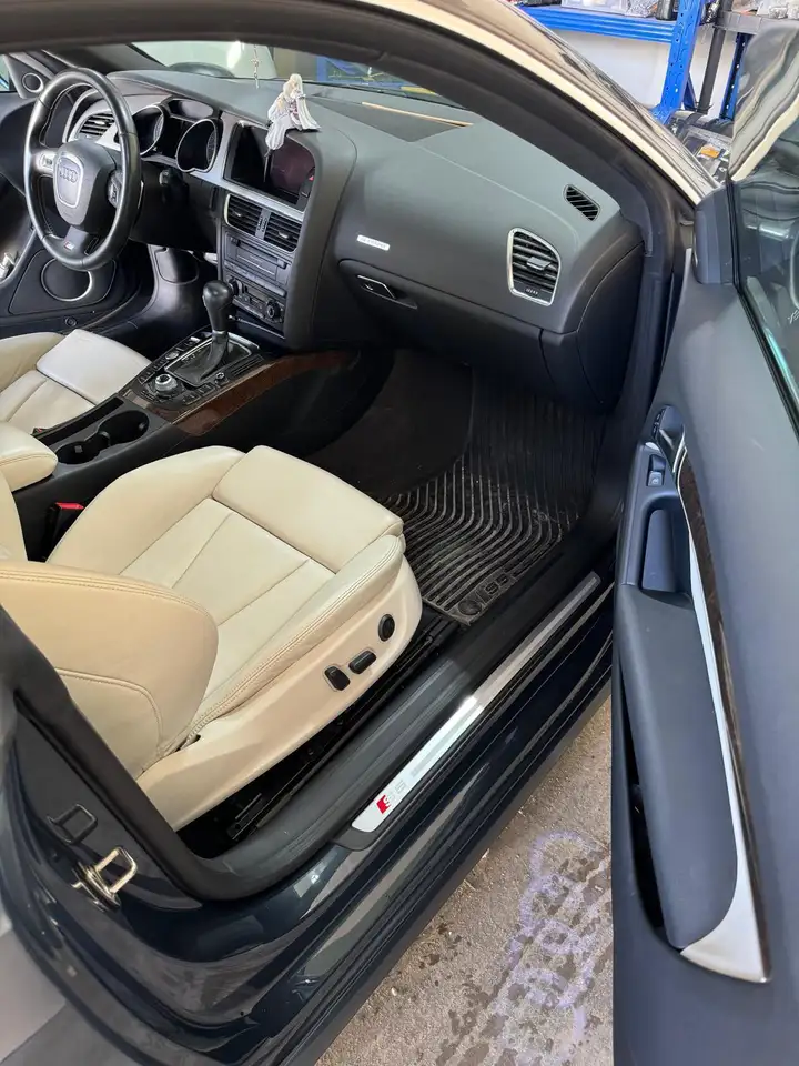 Audi S5 снимка Audi S5