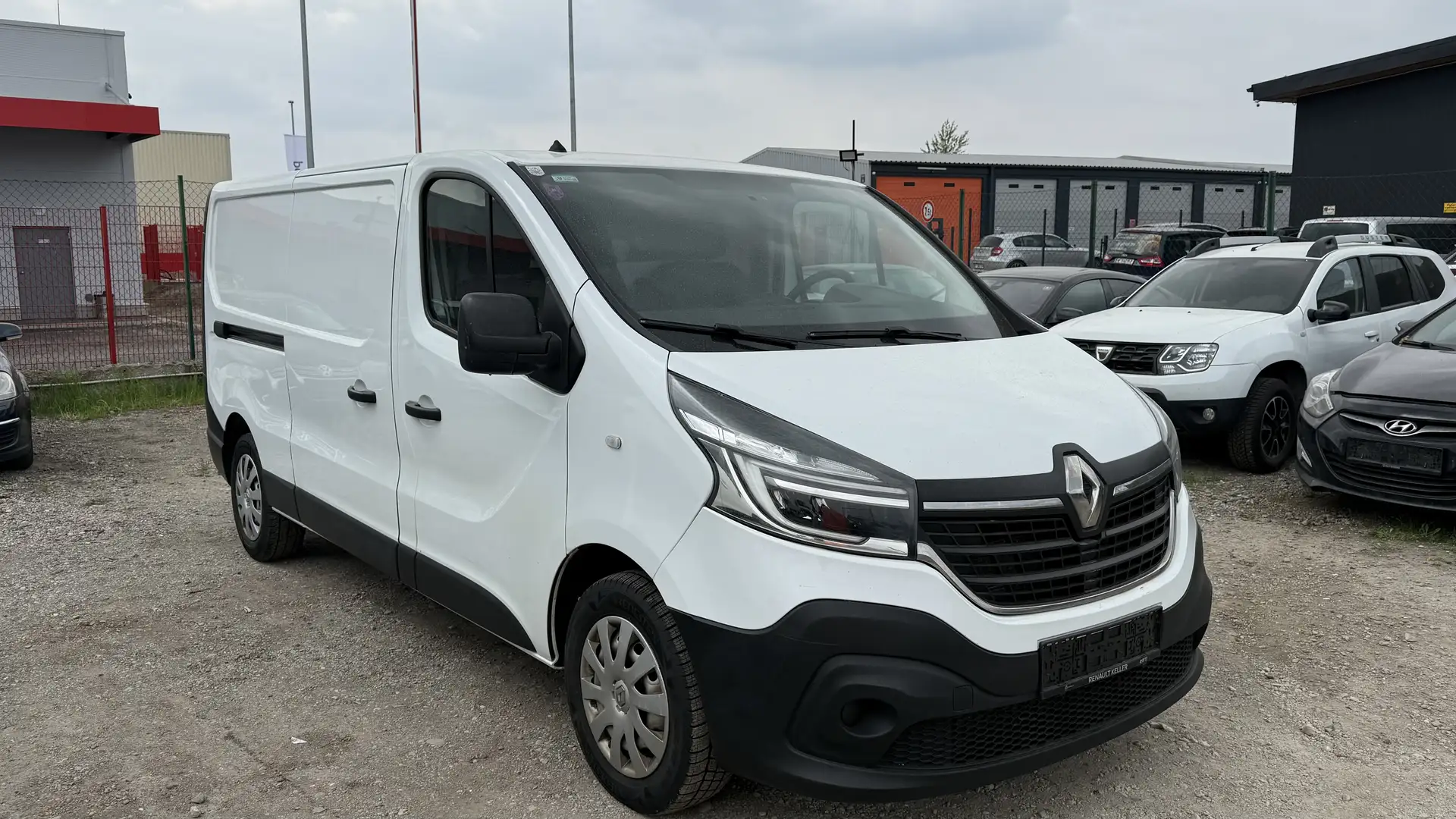 Renault Tarfic Weiß - 2