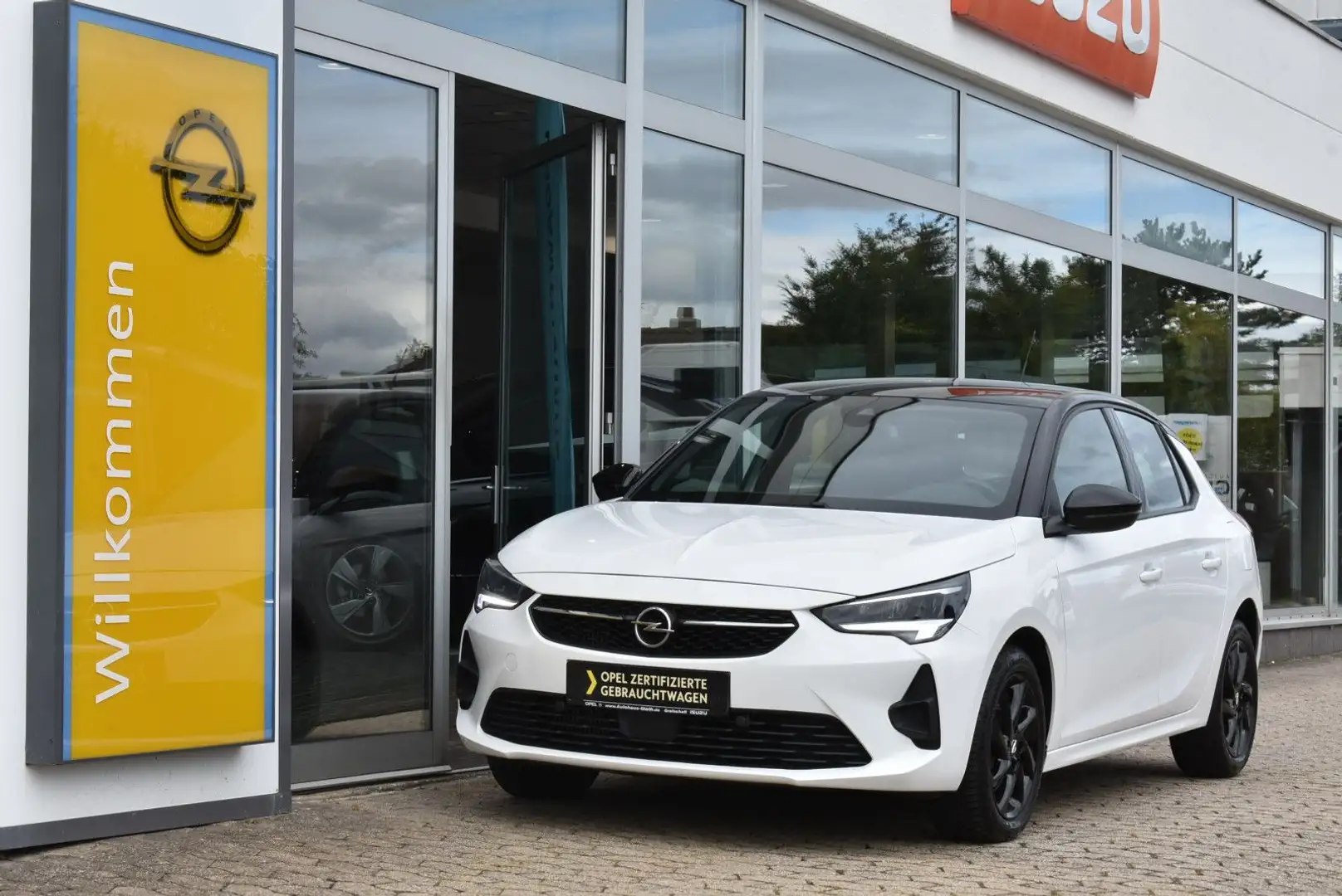 Opel Corsa F GS Line Weiß - 2