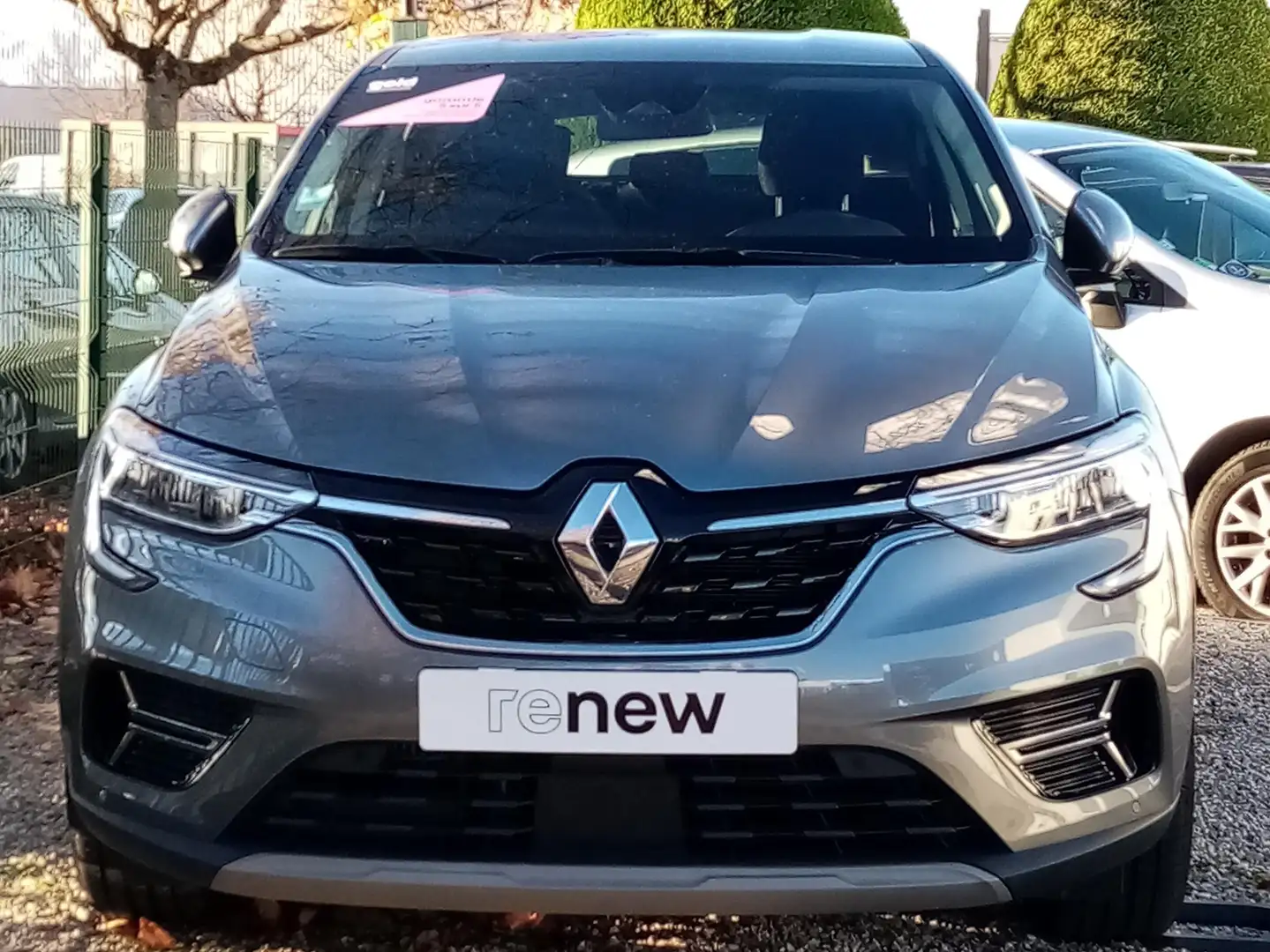 Renault Arkana mild hybrid 140 EDC FAP - 22 Evolution Gris - 2