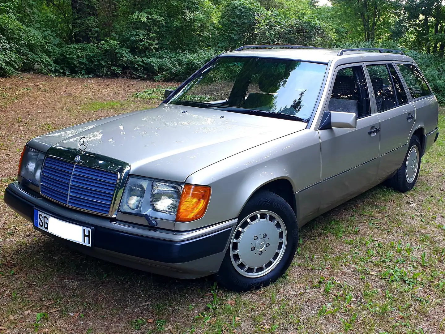 Mercedes-Benz E 300 300TD W124 Klima*H-Kennzeichen*6 Zylinder Or - 1