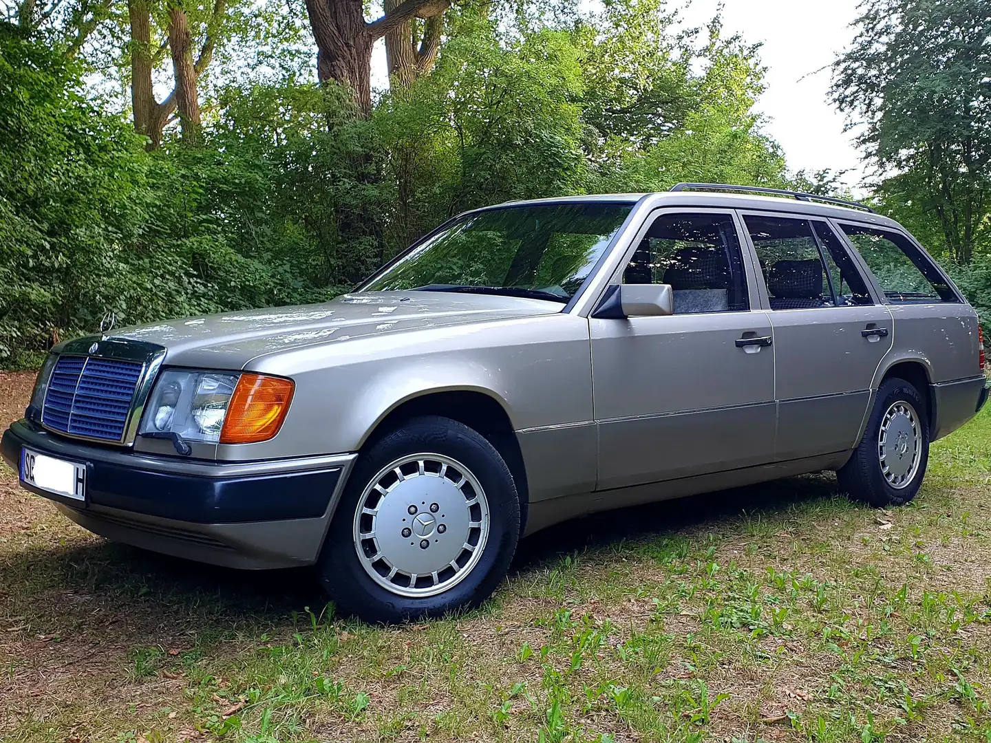 Mercedes-Benz E 300 300TD W124 Klima*H-Kennzeichen*6 Zylinder Or - 2