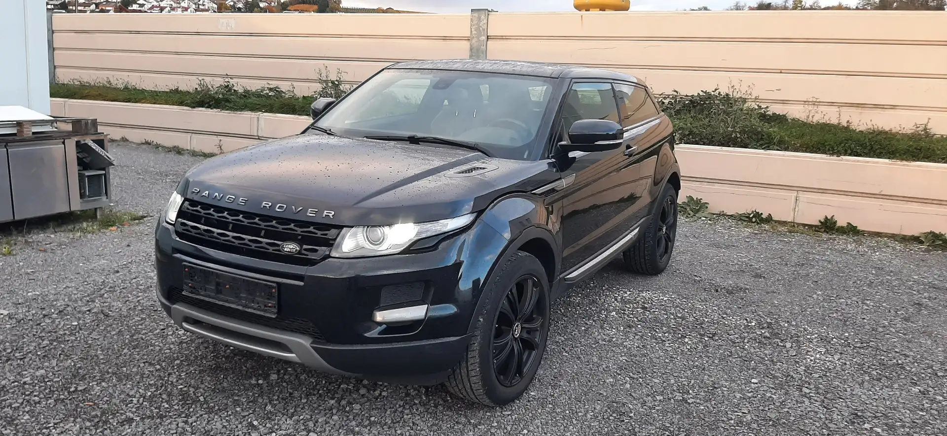 Land Rover Range Rover Evoque Pure Schwarz - 1