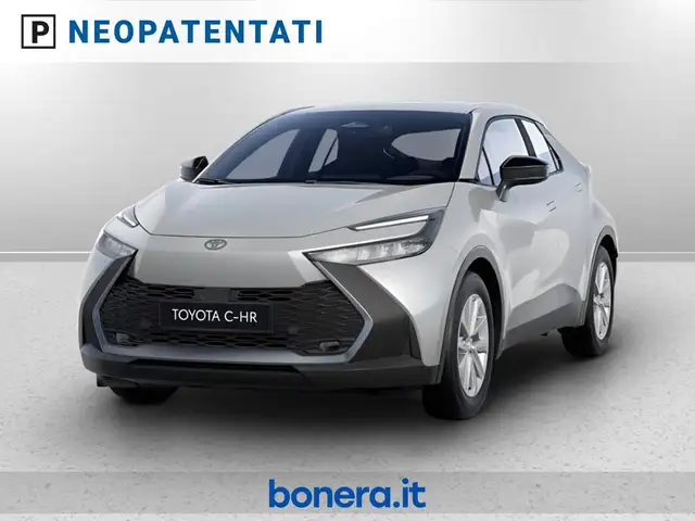 Toyota C-HR main image