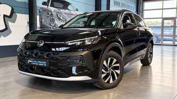 T-Roc 1.5 TSI Life Business DSG Nieuw modelv Led lights 150pk
