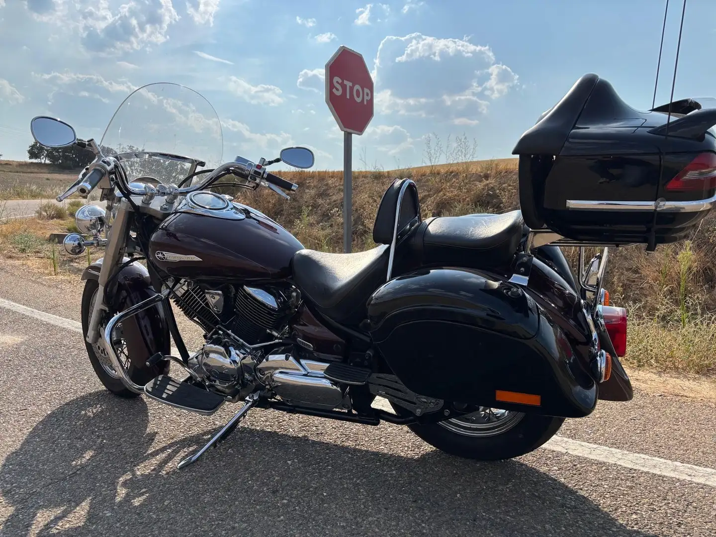 Yamaha XVS 1100 Classic Burdeos - 2