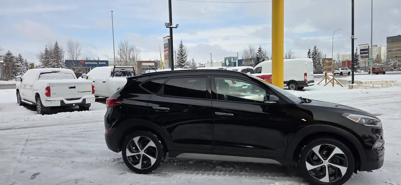 Hyundai TUCSON снимка Hyundai TUCSON