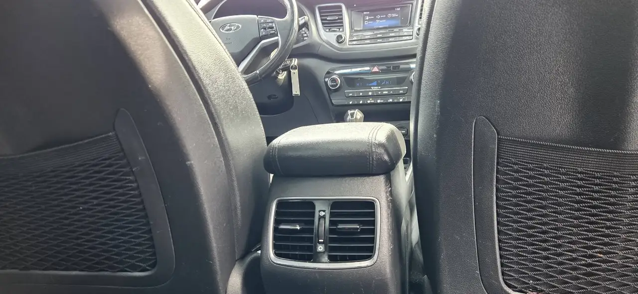 Hyundai TUCSON снимка Hyundai TUCSON