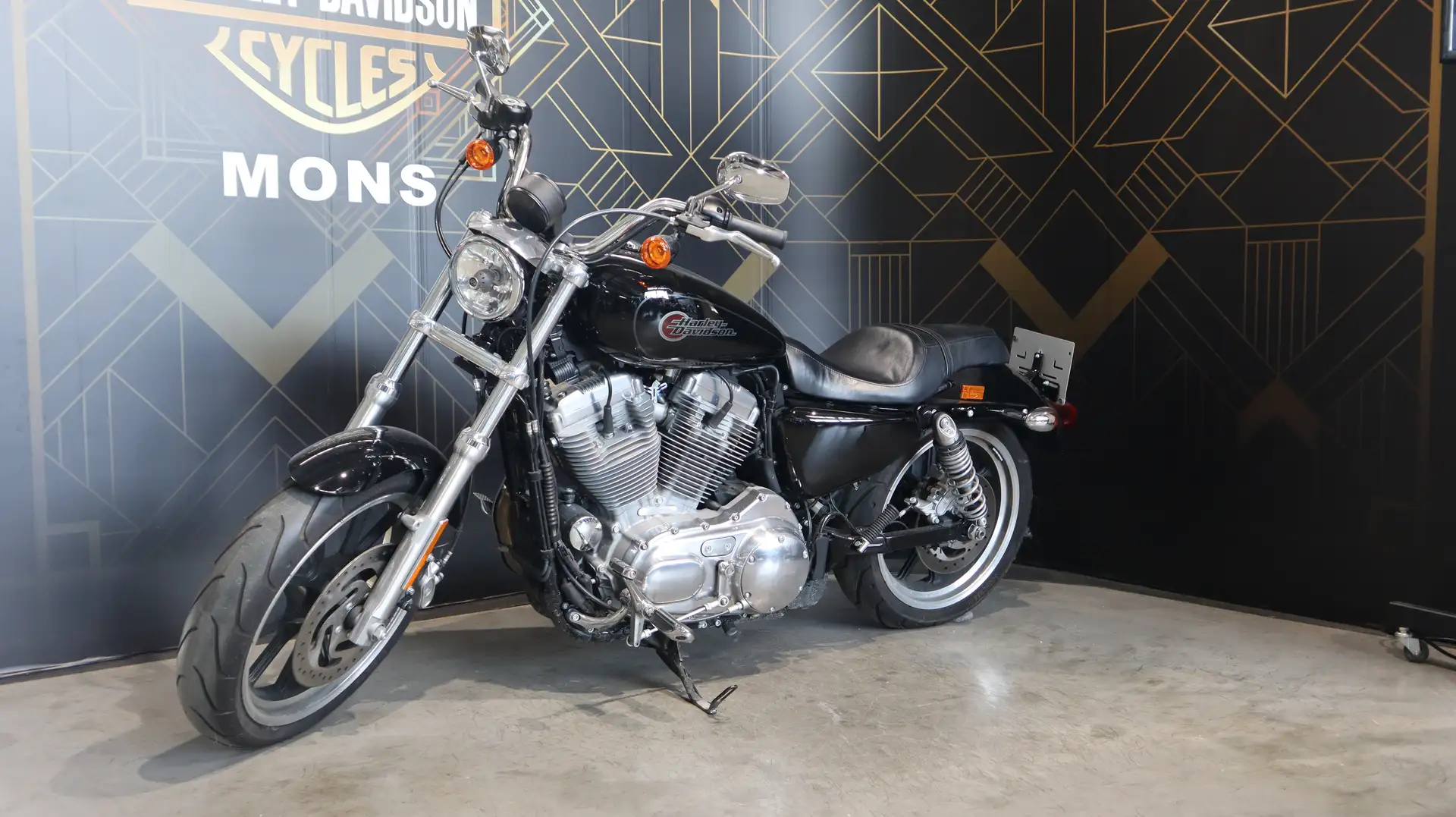 Harley-Davidson Superlow Siyah - 1