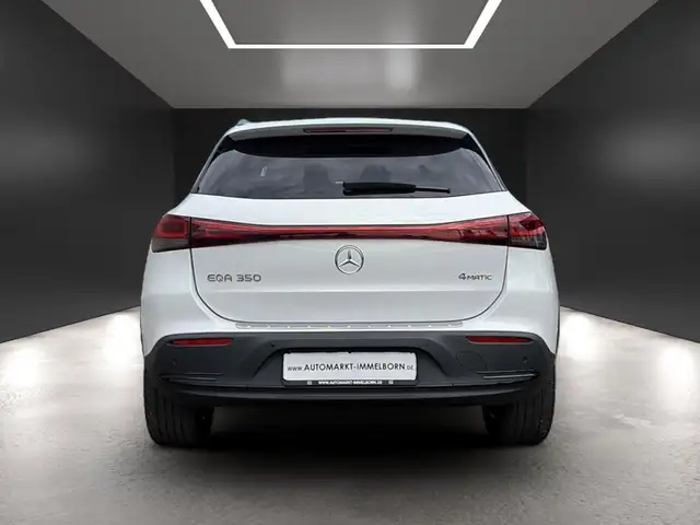Mercedes-Benz Eqa view 10