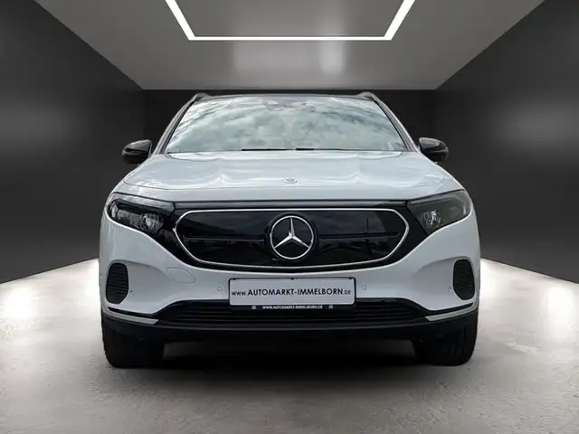 Mercedes-Benz Eqa view 9