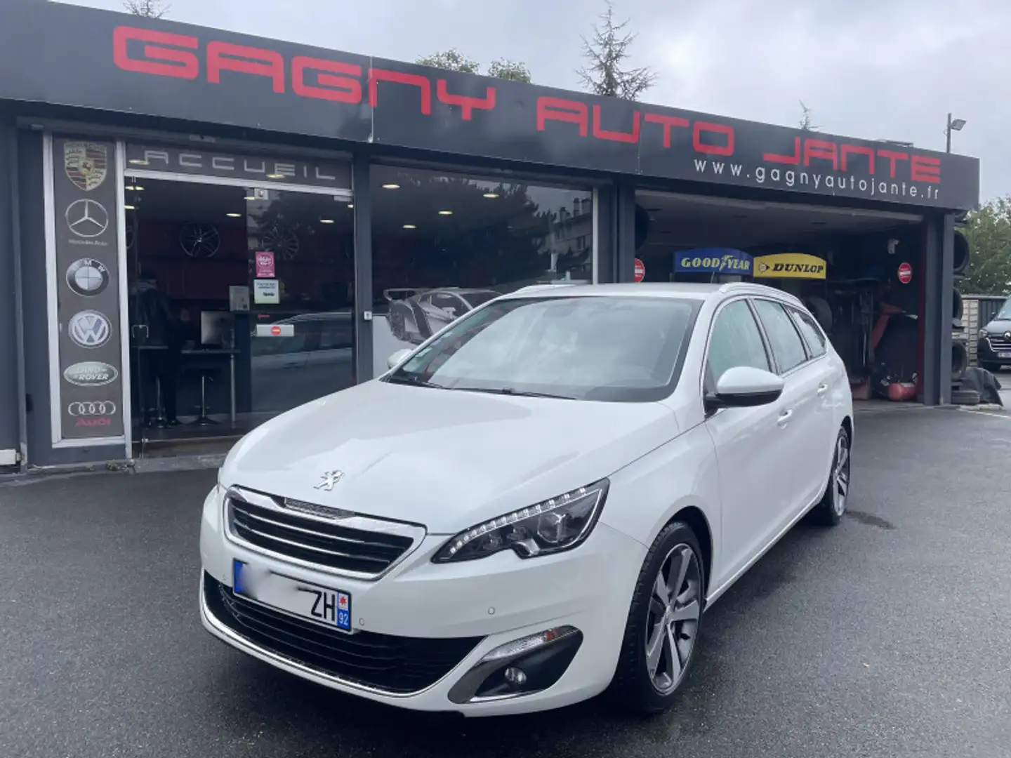 Peugeot 308 1.2 PURETECH 130CH ALLURE S\u0026S Wit - 1