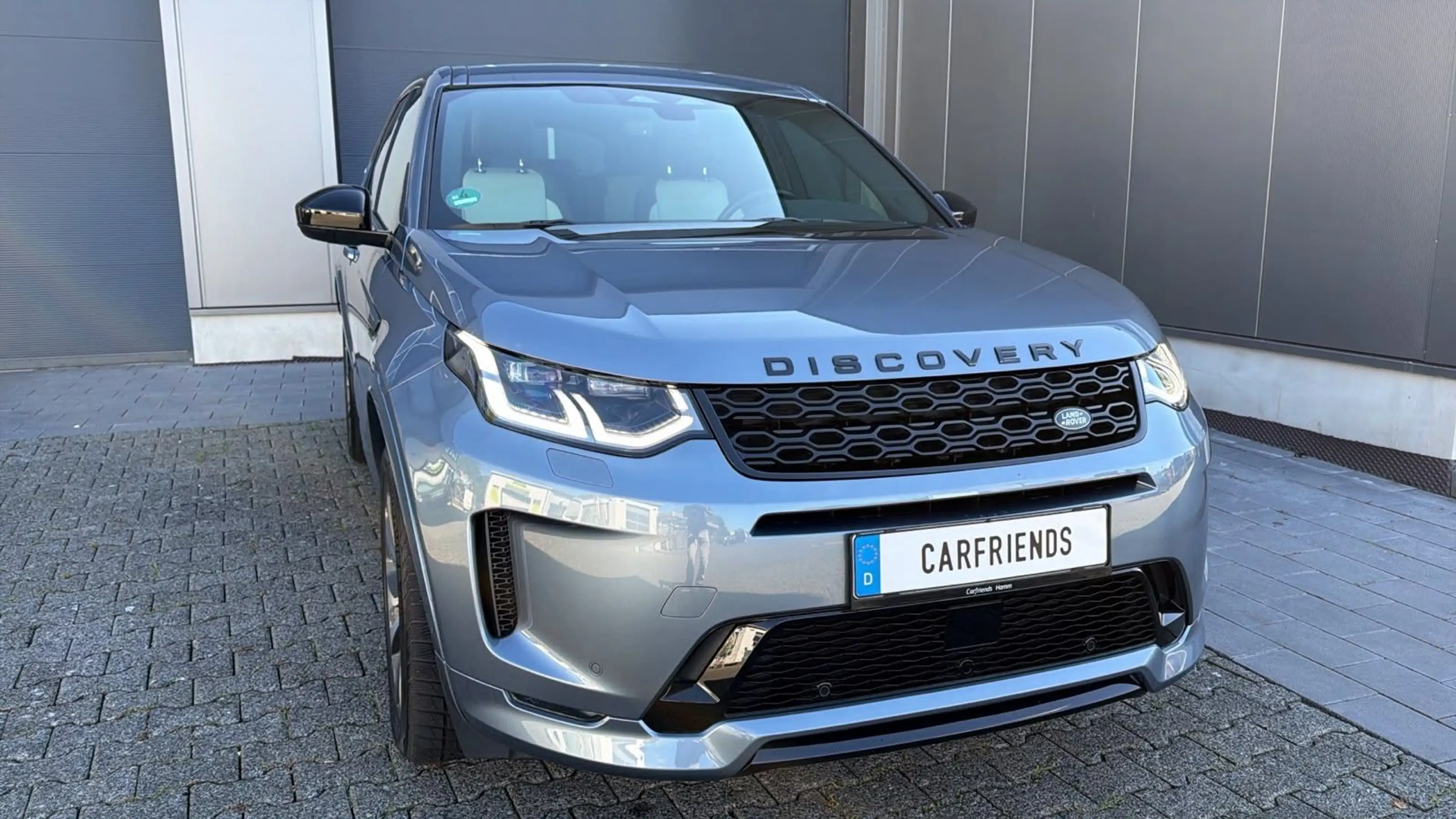 Land Rover Discovery Sport R-Dynamic HSE AWD — photo 8