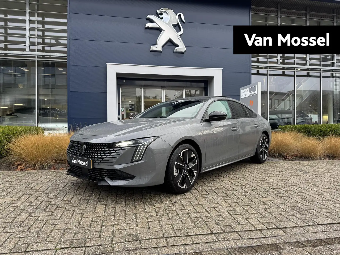 Peugeot 508 1.6 HYbrid 180 e-EAT8 Allure Avantage l Panoramada Gris - 1