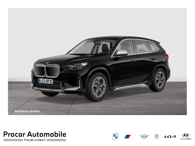 BMW iX1 eDrive20  xLine+LC Plus+AHK+Kamera+Standh.+HiFi+LE