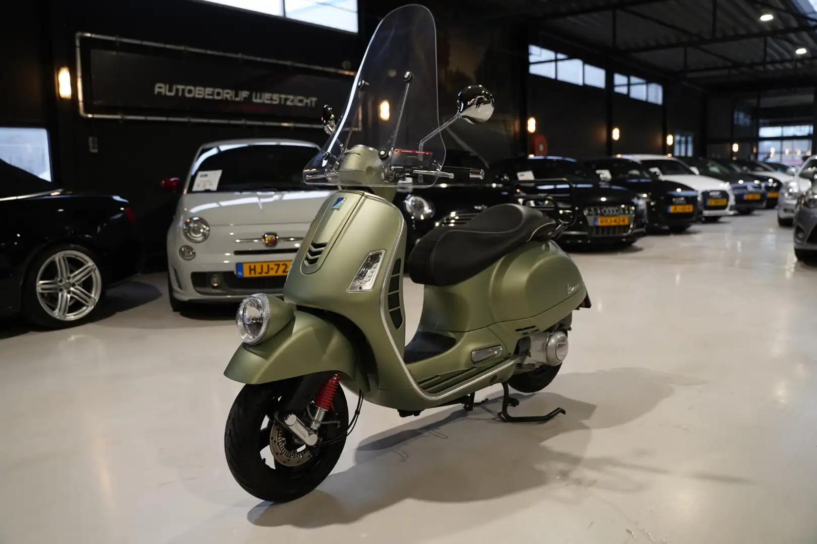 Vespa GTV 300 Scooter Sei Giorni LE Limetis Edtion nr.2084 Verde - 2