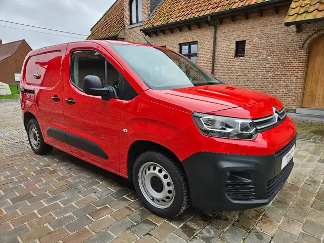 Citroen Berlingo 1.2 BENZINE AUTOMAAT FULL OPTION