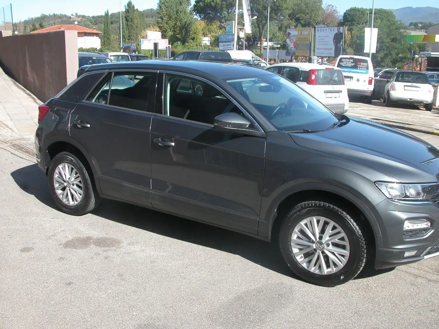 Volkswagen T-Roc 1.6 TDI SCR Business BlueMot.Tech. Gris - 1