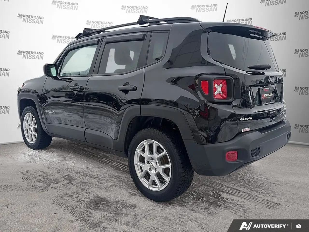 Jeep Renegade снимка Jeep Renegade