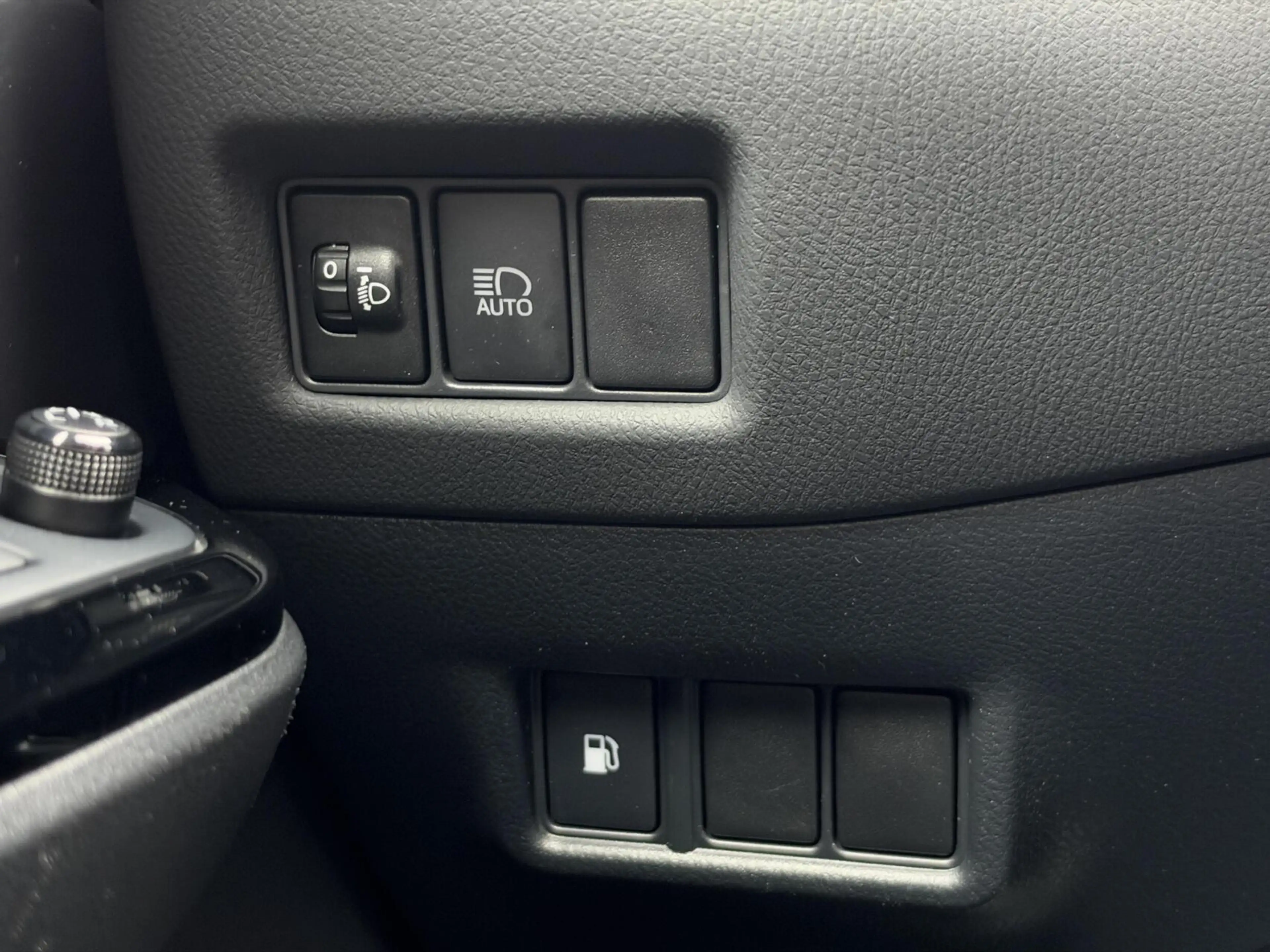 Toyota C-HR 1.8 Hybrid Dynamic|Navi|CarPlay/Android|NL-Auto — photo 31