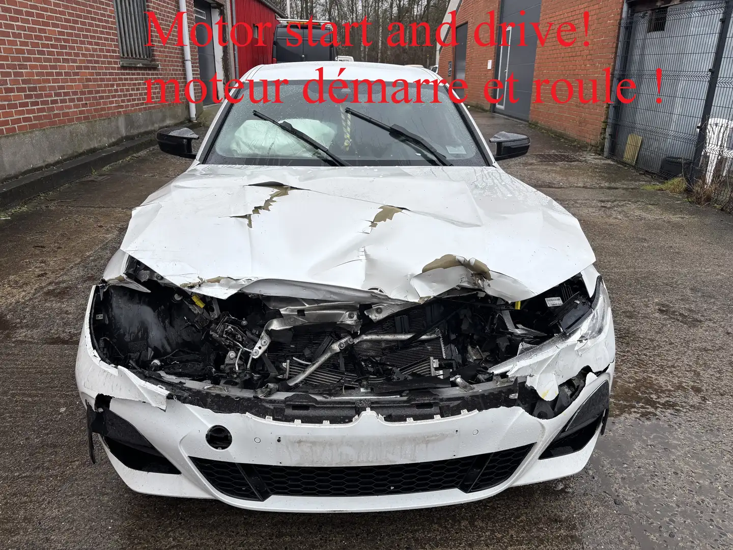 BMW 330 330iA motor ok ! motor start ! pack M Weiß - 1