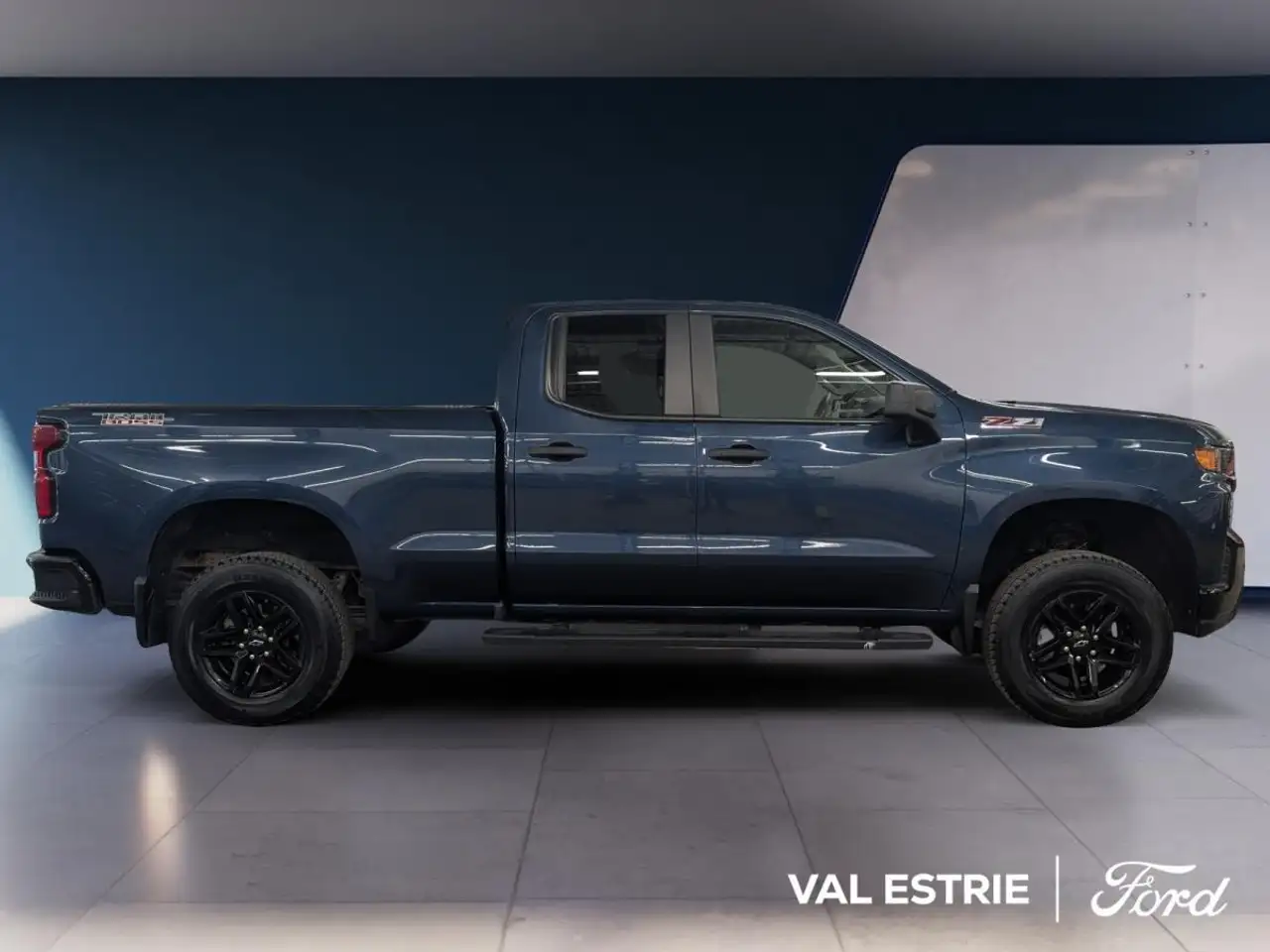 Chevrolet Silverado 1500 photo Chevrolet Silverado 1500