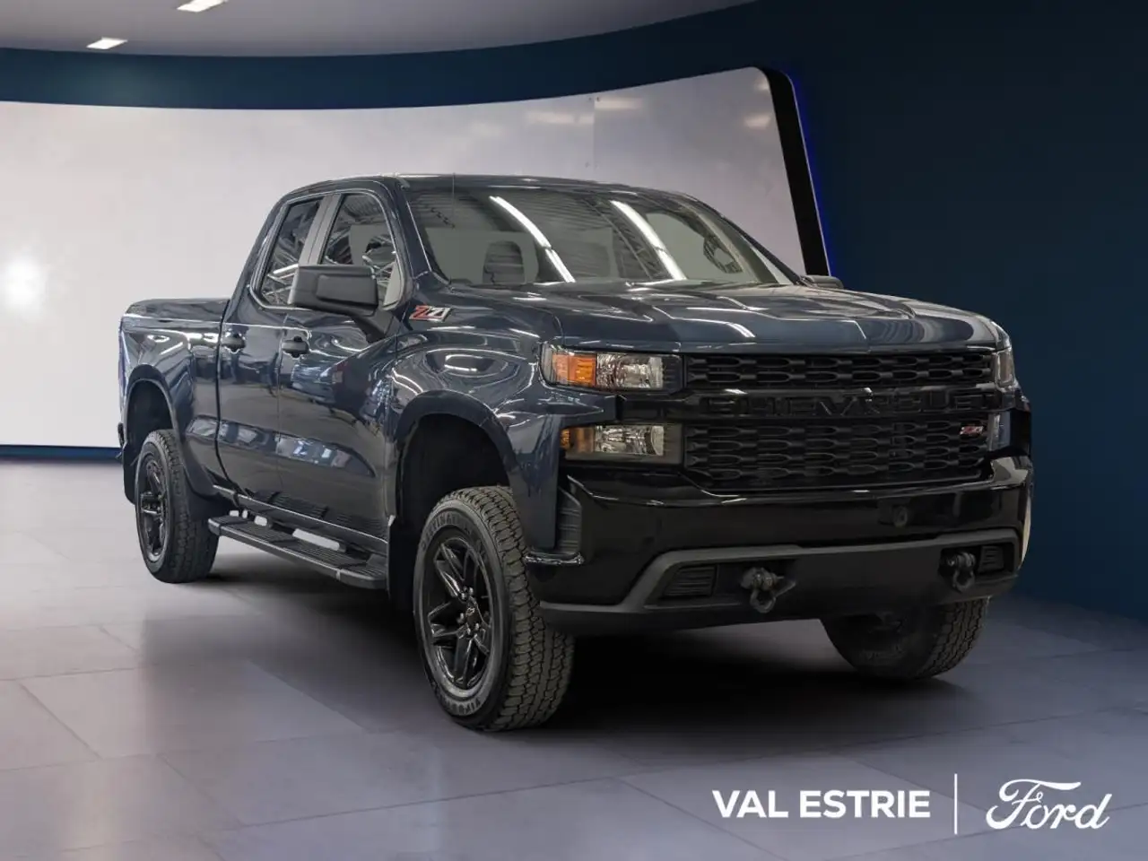 Chevrolet Silverado 1500 photo Chevrolet Silverado 1500