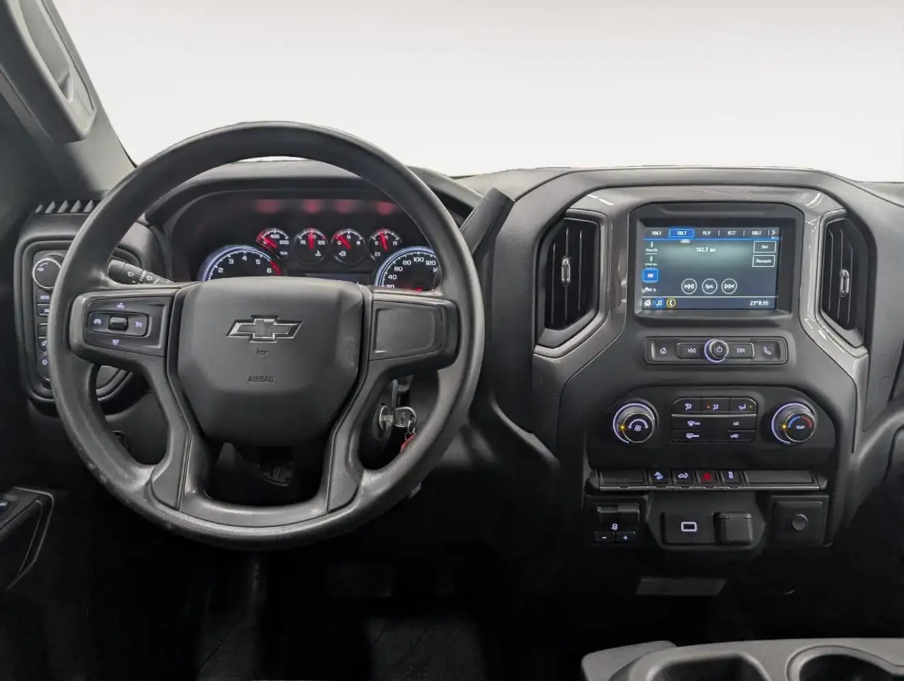 Chevrolet Silverado 1500 photo Chevrolet Silverado 1500