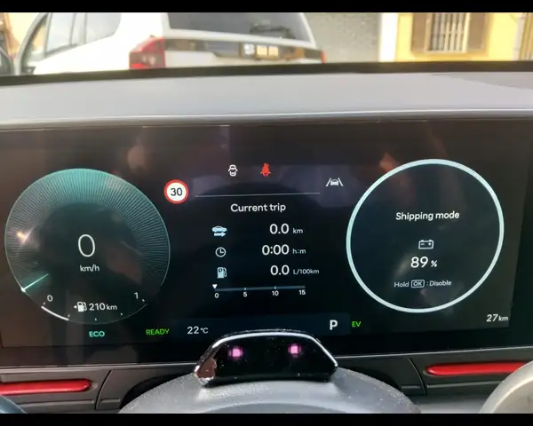 Hyundai Kona view 12